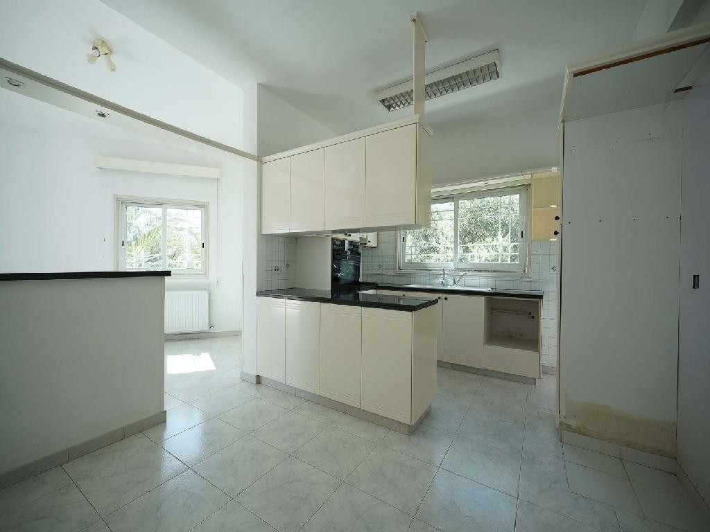 Apartment (Flat) in Pallouriotissa, Nicosia for Sale