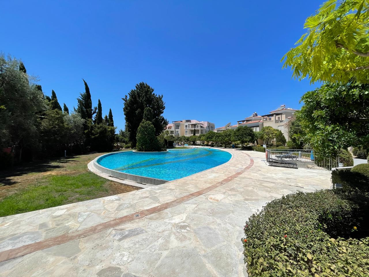 Apartment (Penthouse) in Universal, Paphos for Sale