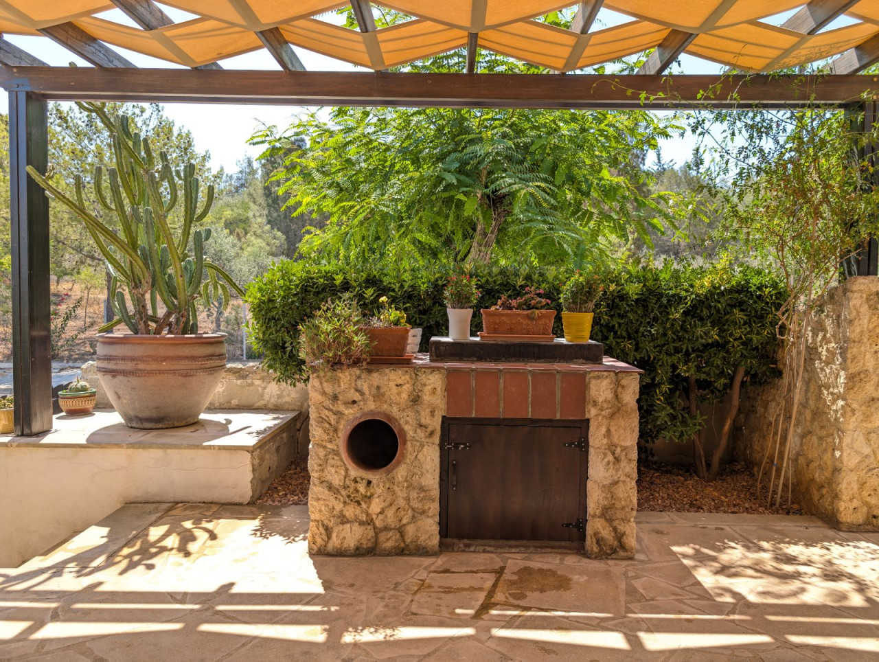 House (Detached) in Latsia, Nicosia for Sale