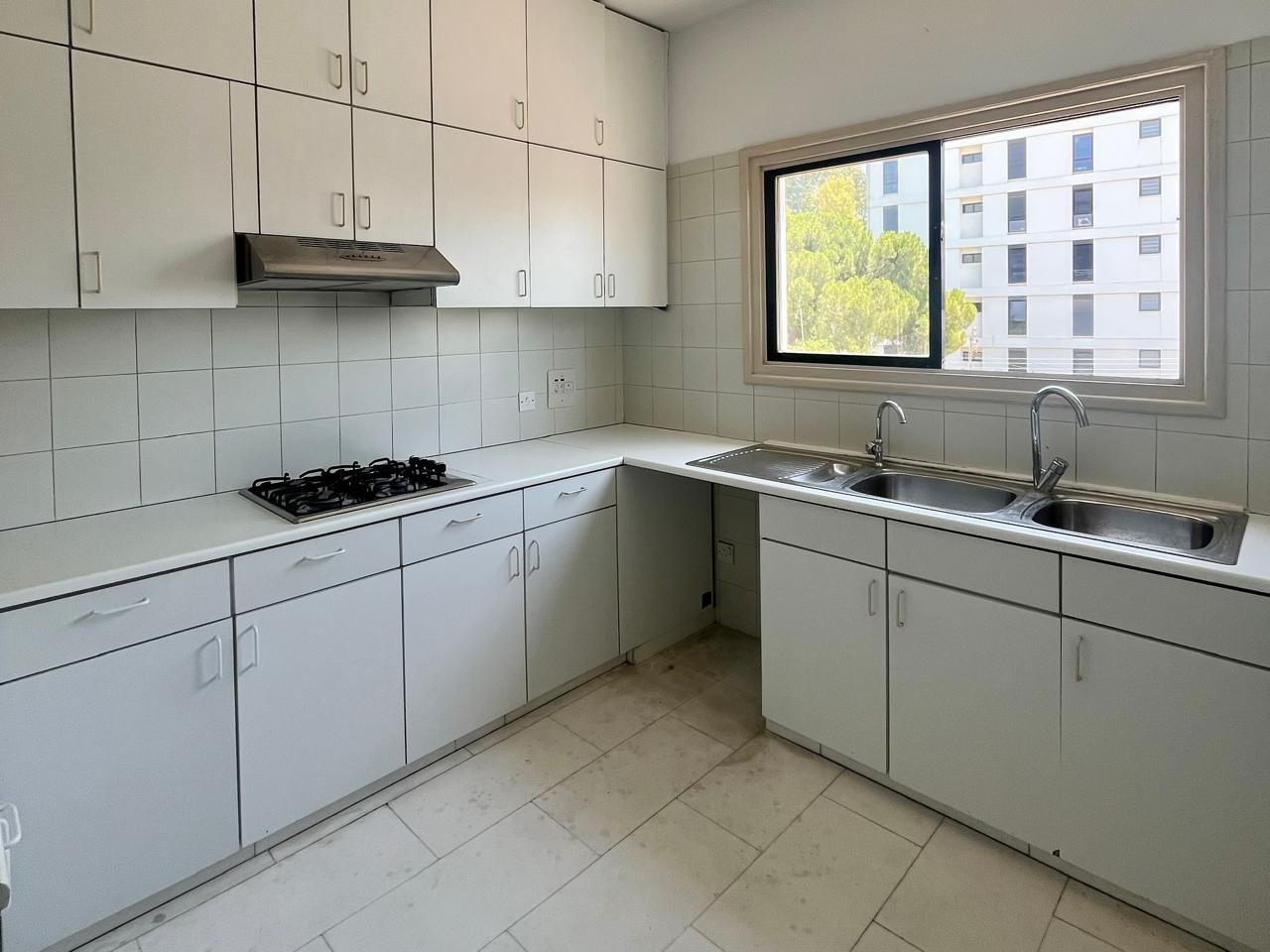 Apartment (Flat) in Lykavitos, Nicosia for Rent