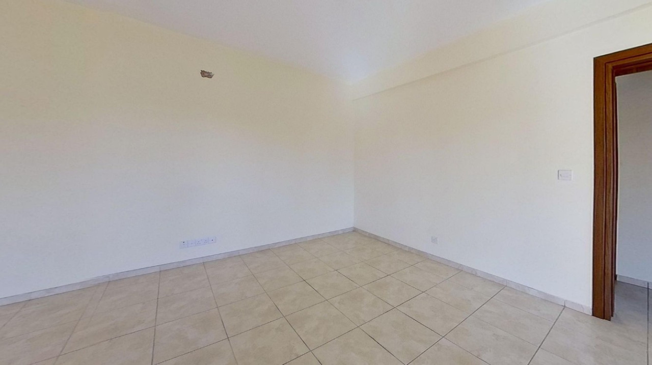 Apartment (Flat) in Zakaki, Limassol for Sale
