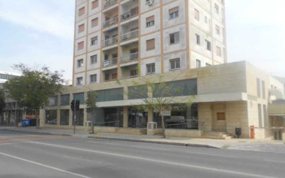Commercial (Office) in Kaimakli, Nicosia for Sale