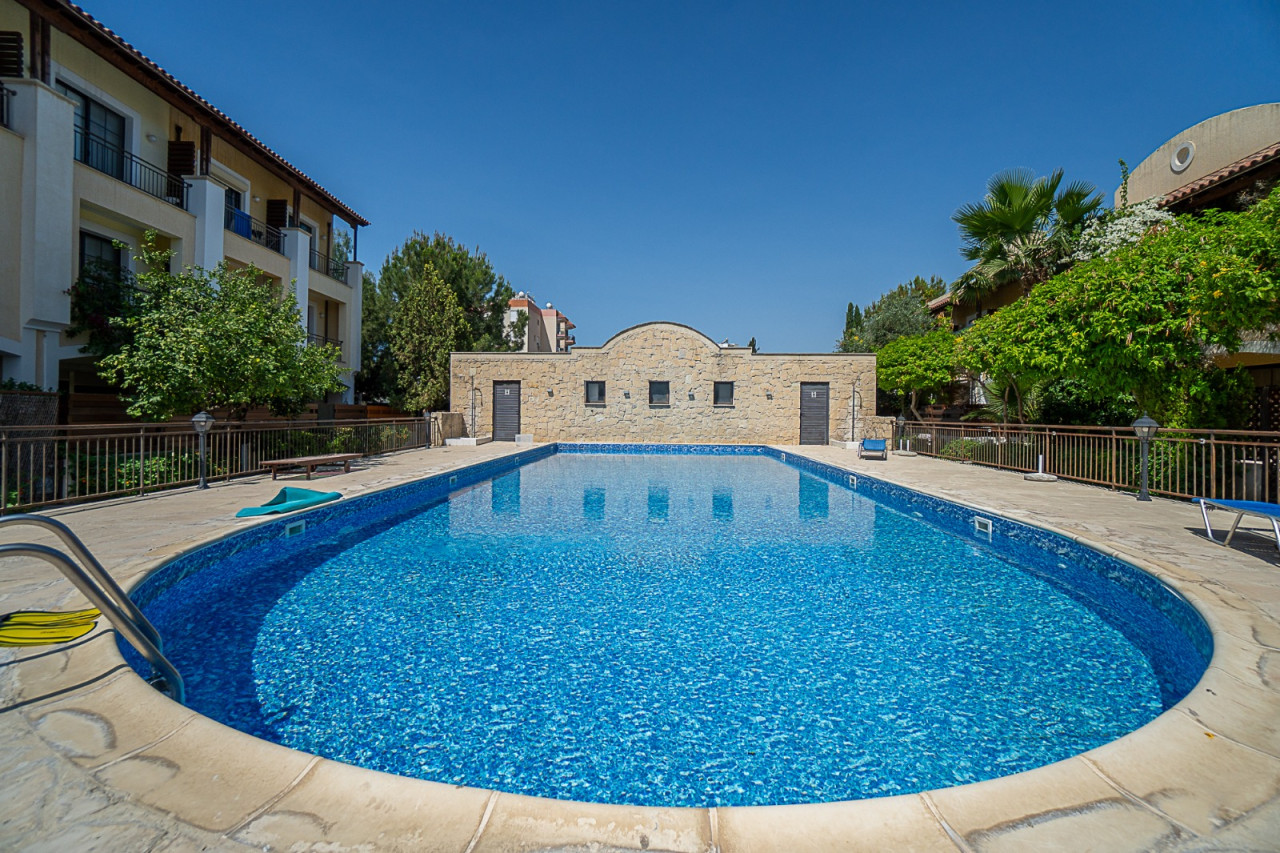 House (Maisonette) in Germasoyia Tourist Area, Limassol for Sale