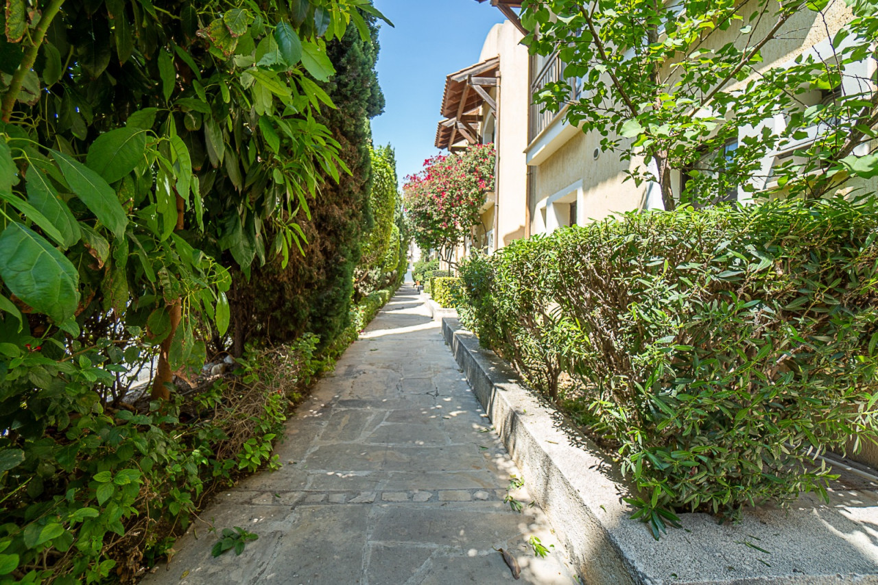 House (Maisonette) in Germasoyia Tourist Area, Limassol for Sale