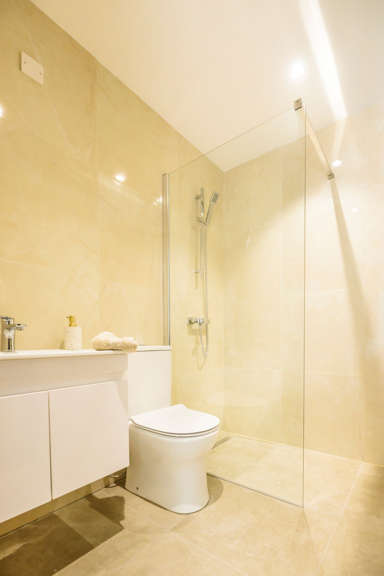 Apartment (Flat) in Aglantzia, Nicosia for Rent