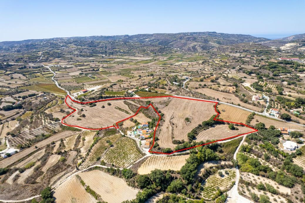 (Residential) in Polemi, Paphos for Sale