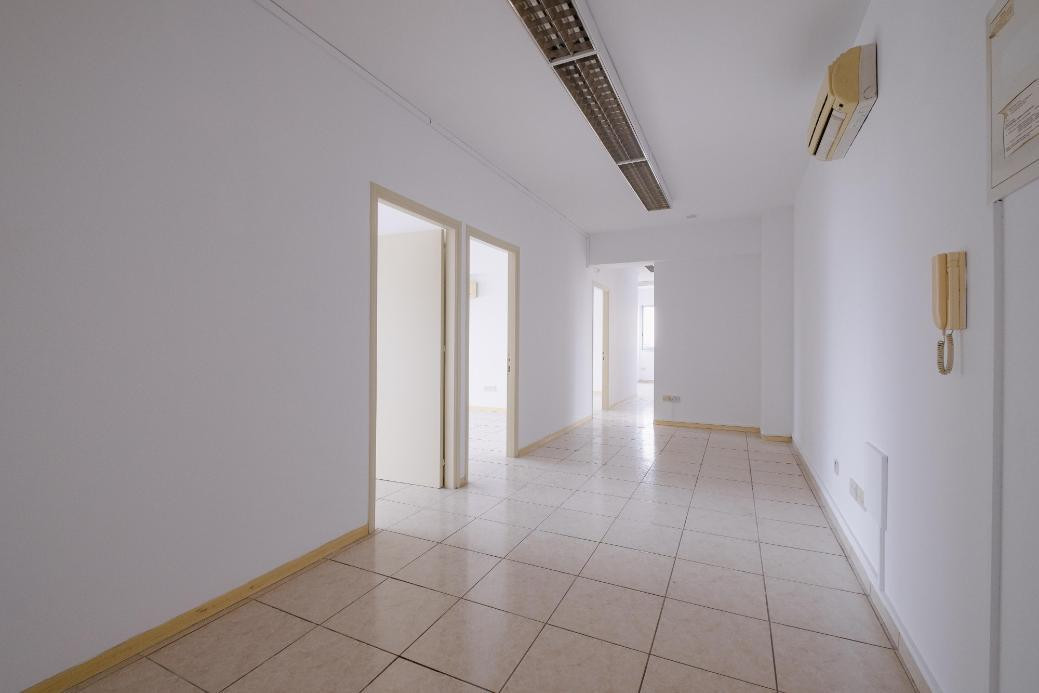 Commercial (Office) in Agios Antonios, Nicosia for Sale