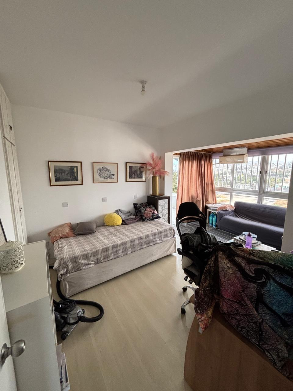 Apartment (Penthouse) in Neapoli, Limassol for Sale