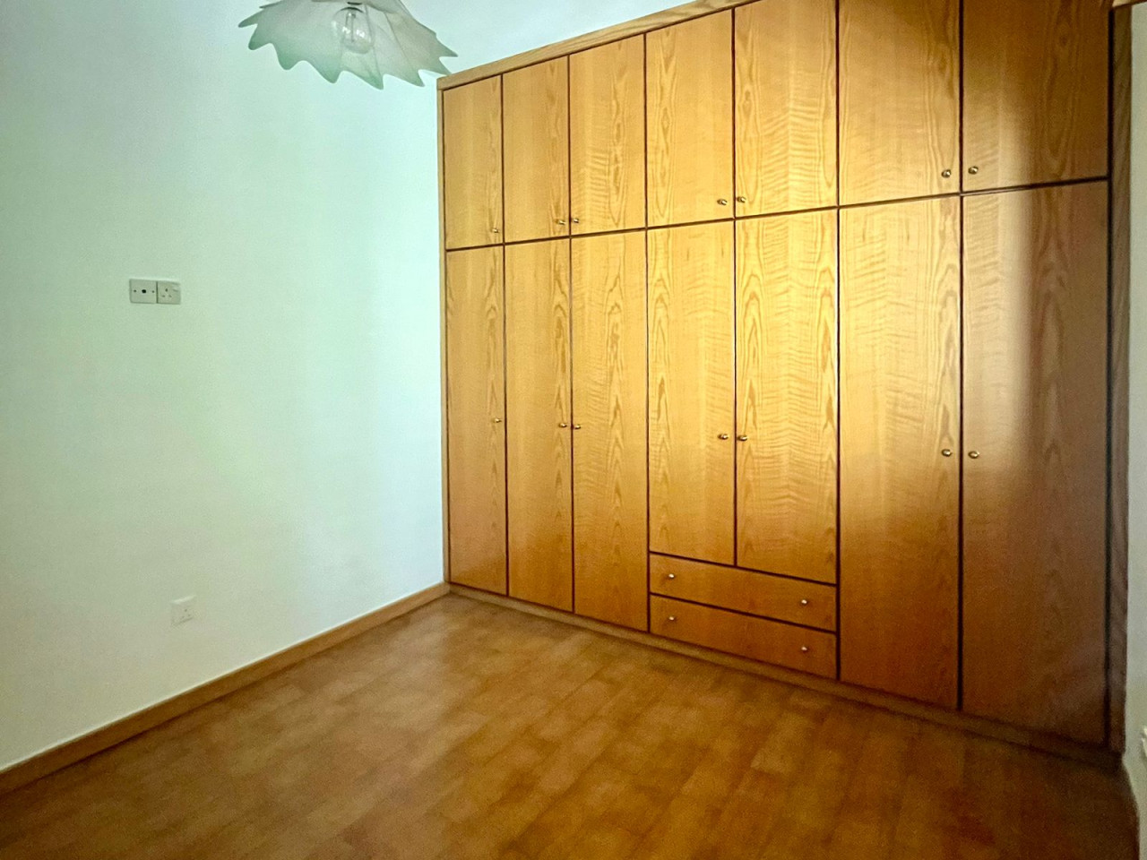 House (Semi detached) in Agios Dometios, Nicosia for Sale