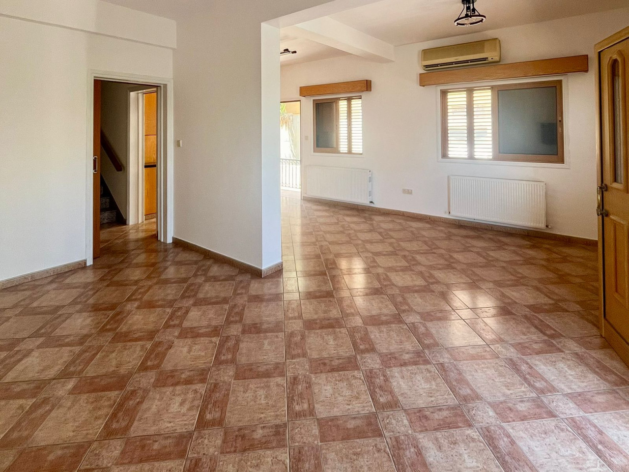 House (Semi detached) in Agios Dometios, Nicosia for Sale