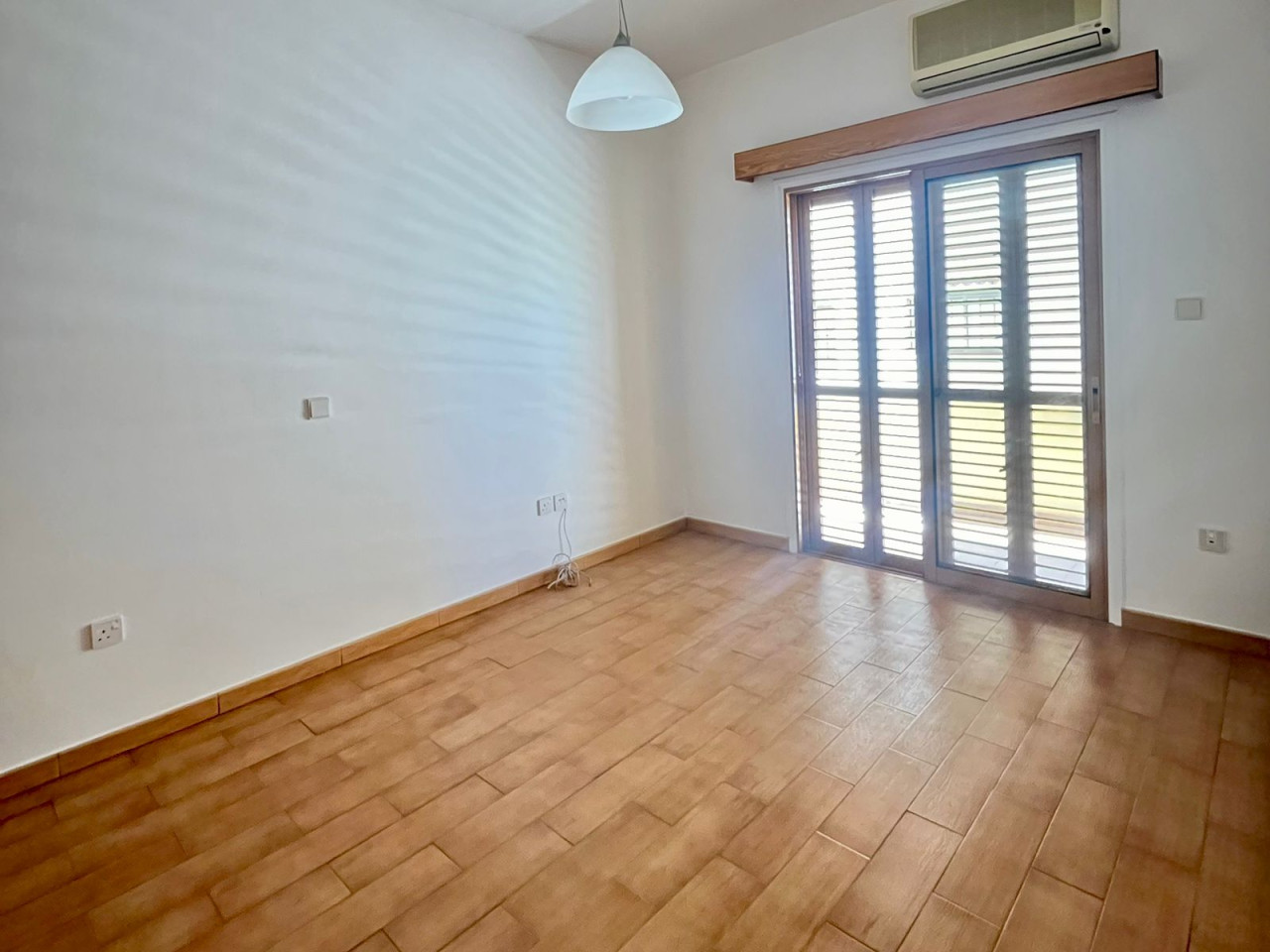 House (Semi detached) in Agios Dometios, Nicosia for Sale