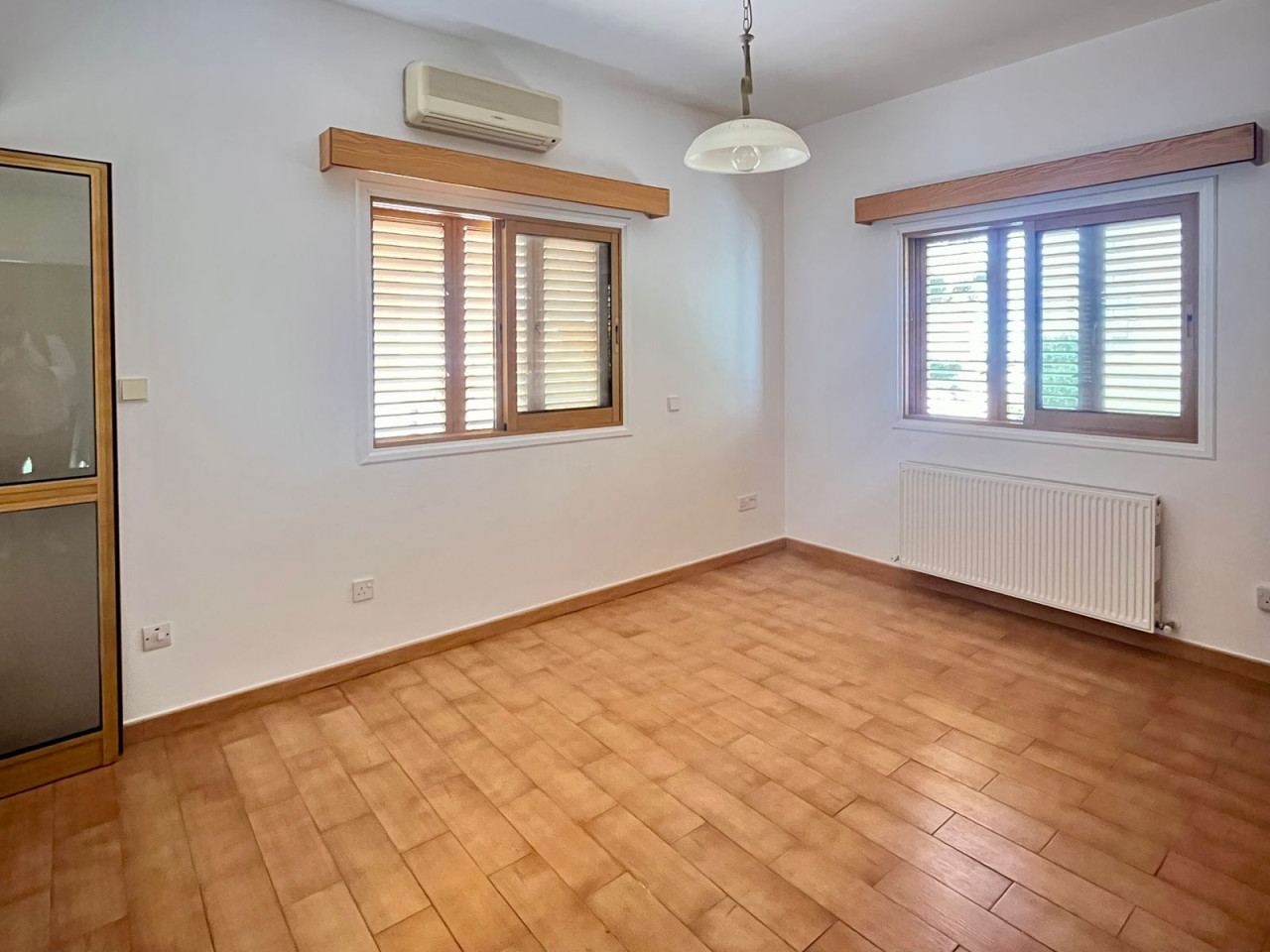 House (Semi detached) in Agios Dometios, Nicosia for Sale