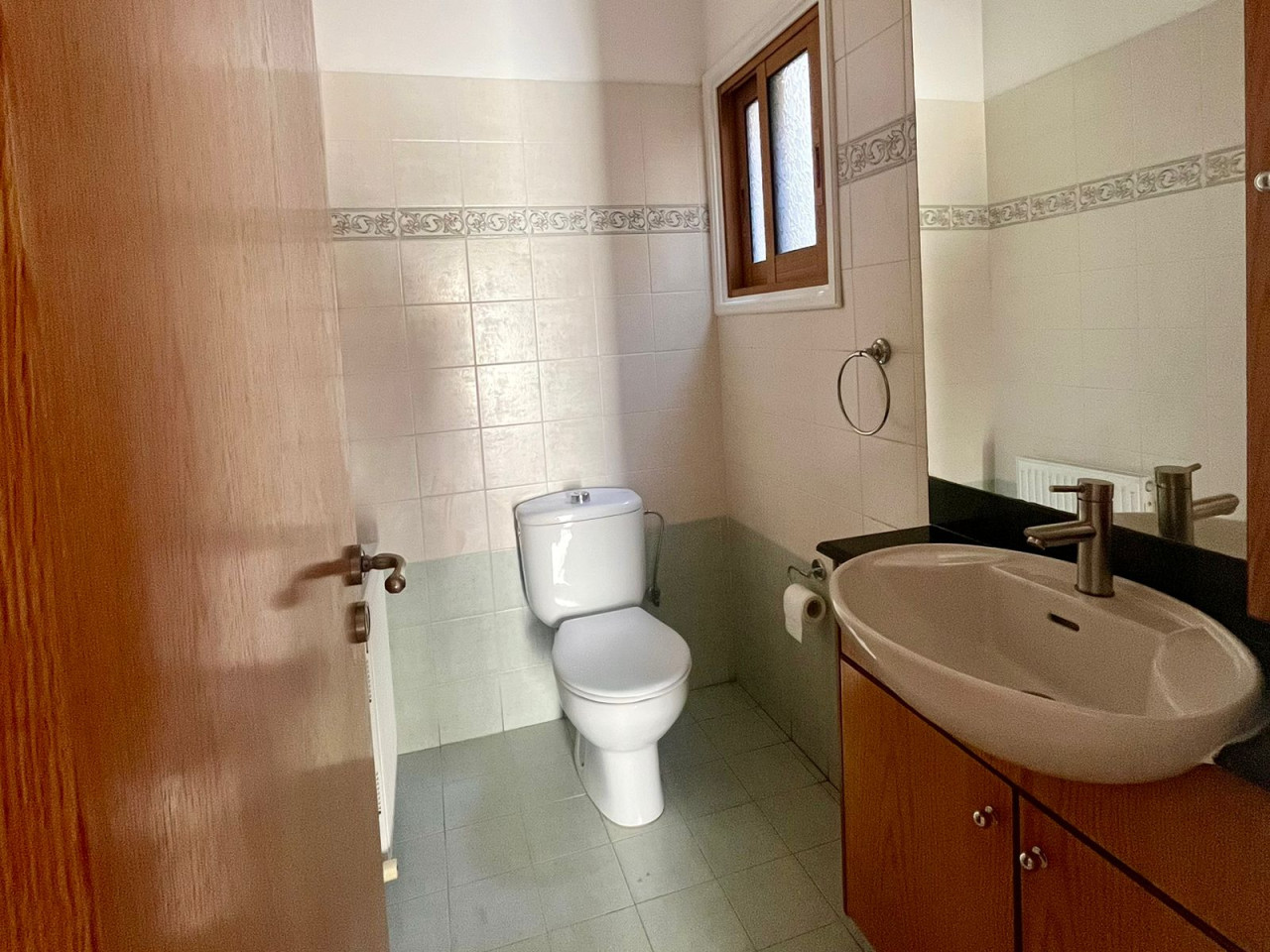 House (Semi detached) in Agios Dometios, Nicosia for Sale