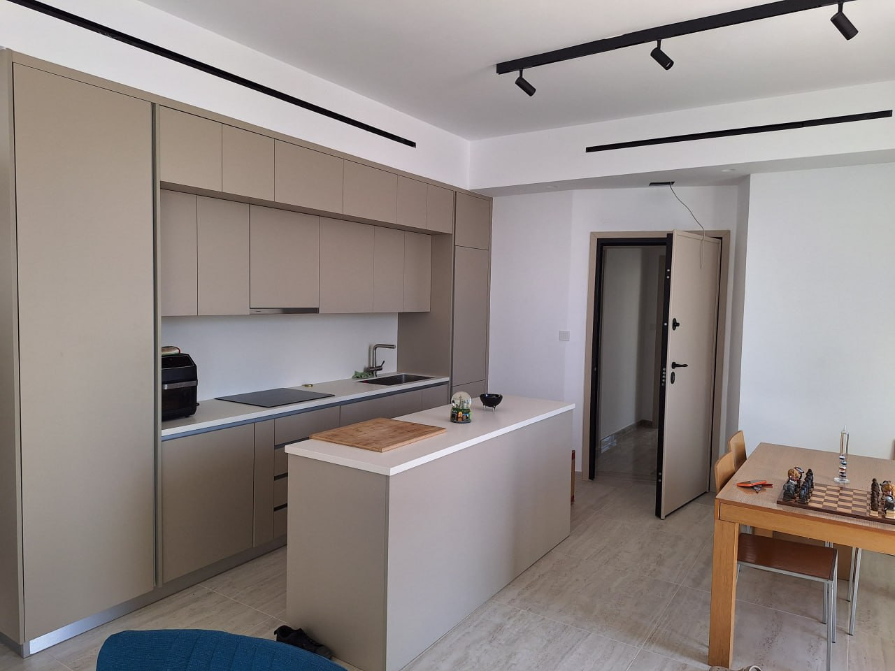 Apartment (Flat) in Kapsalos, Limassol for Rent