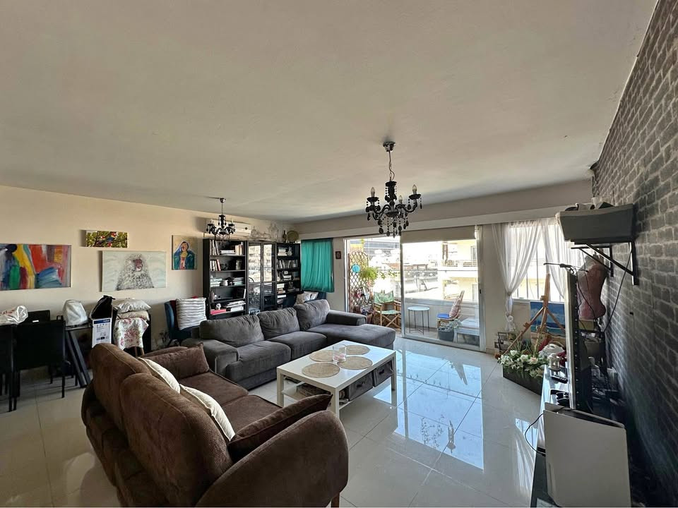 Apartment (Flat) in Agia Zoni, Limassol for Sale