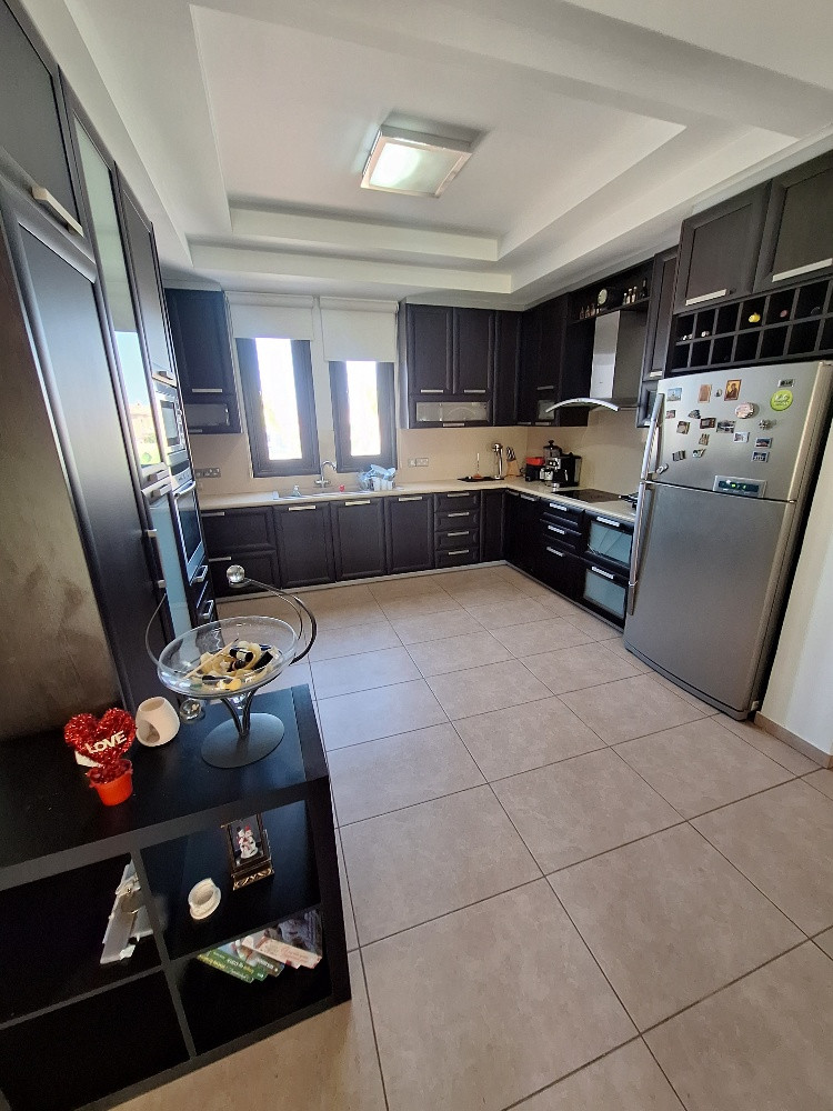 House (Detached) in Oroklini, Larnaca for Sale