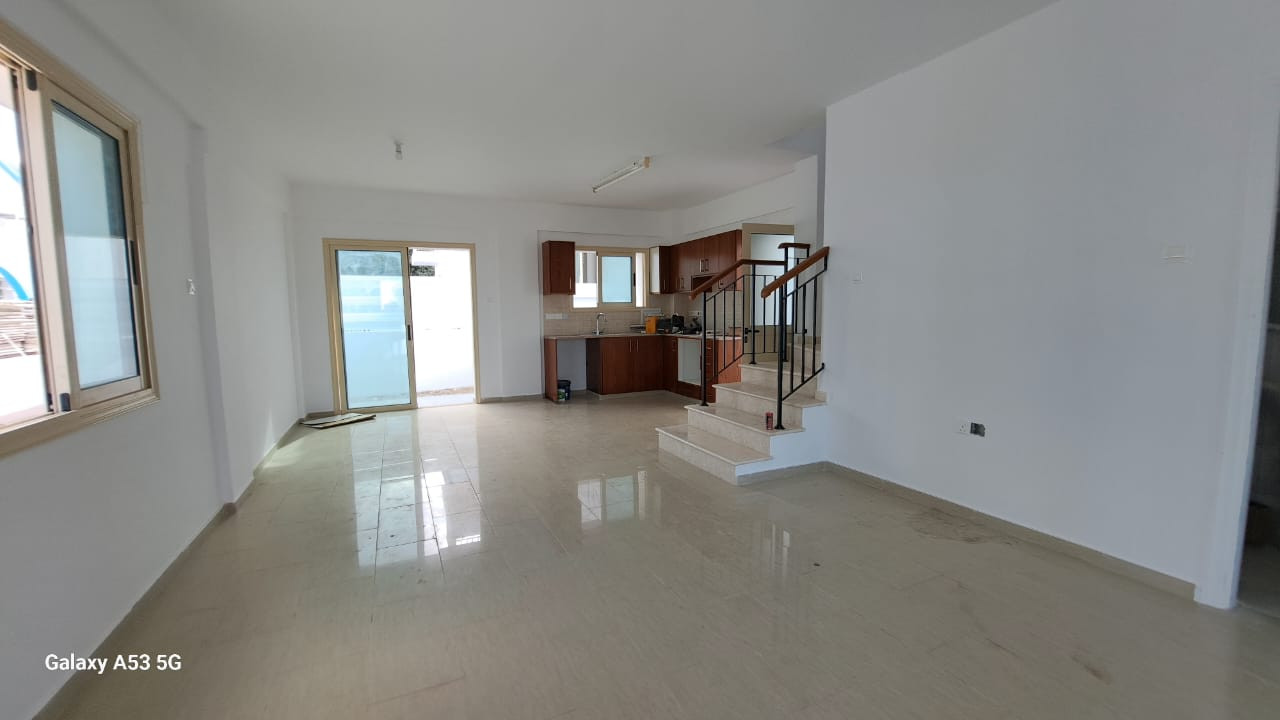 House (Detached) in Emba, Paphos for Sale