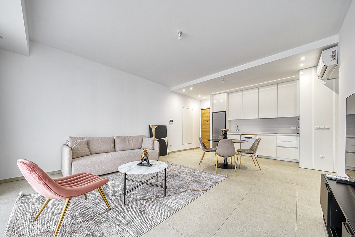 Apartment (Flat) in Columbia, Limassol for Rent
