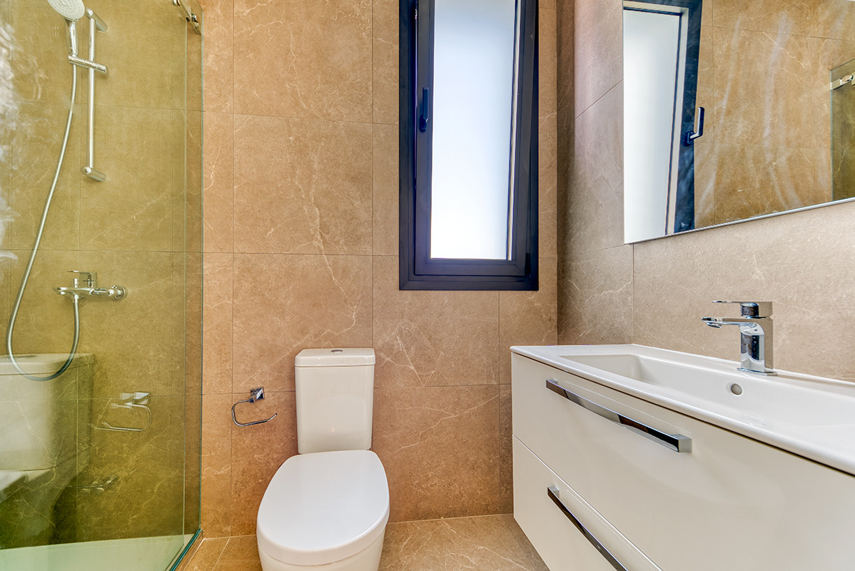 Apartment (Flat) in City Center, Limassol for Rent