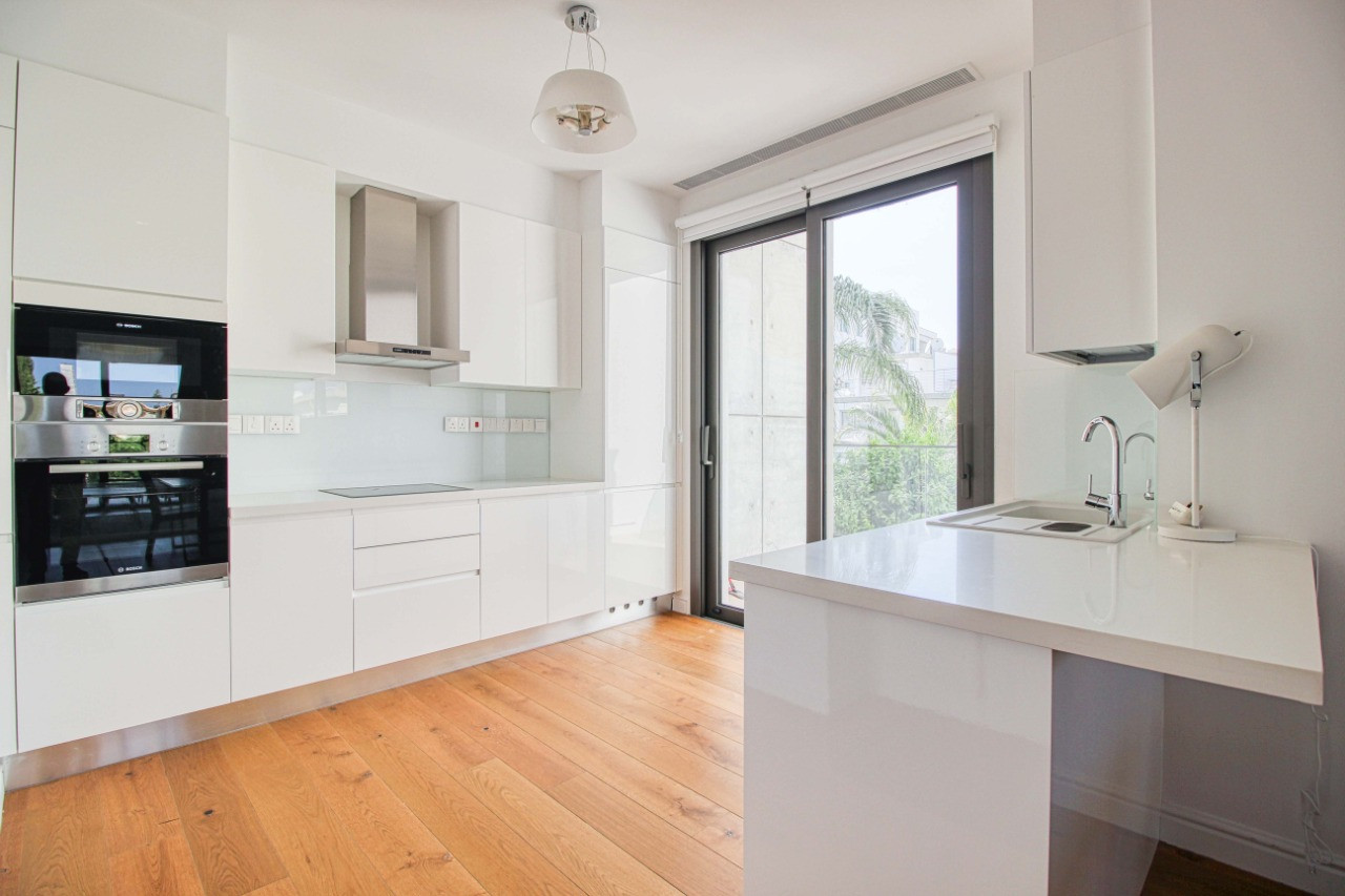 Apartment (Flat) in Papas Area, Limassol for Rent