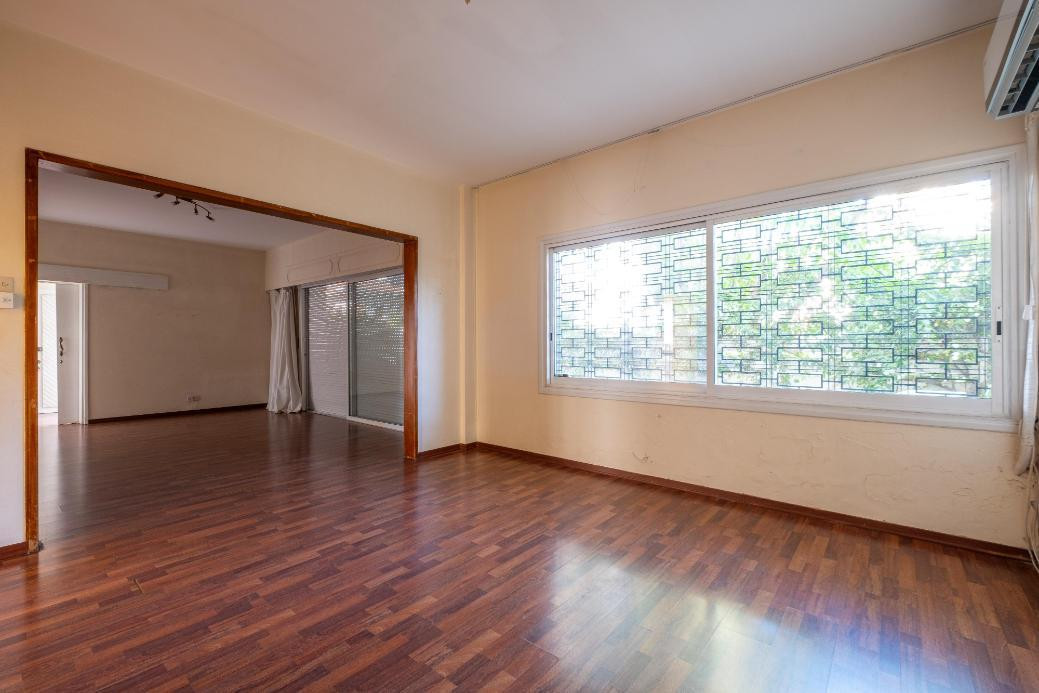 Building (Default) in Agios Dometios, Nicosia for Sale