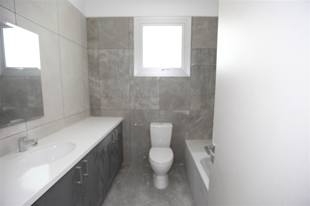 House (Semi detached) in Strovolos, Nicosia for Rent