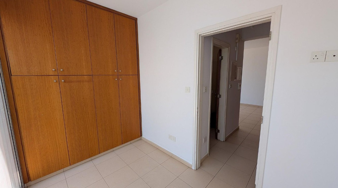 Apartment (Flat) in Mesa Geitonia, Limassol for Sale