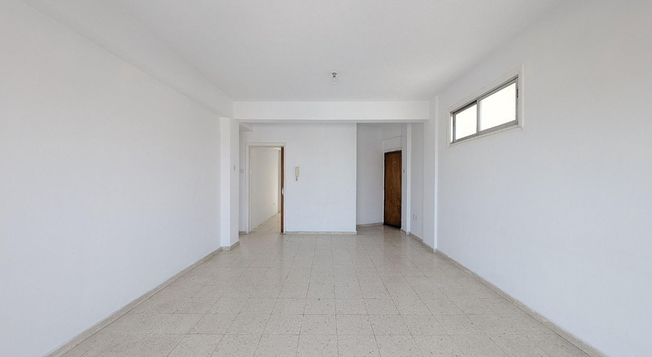 Apartment (Flat) in Petrou kai Pavlou, Limassol for Sale
