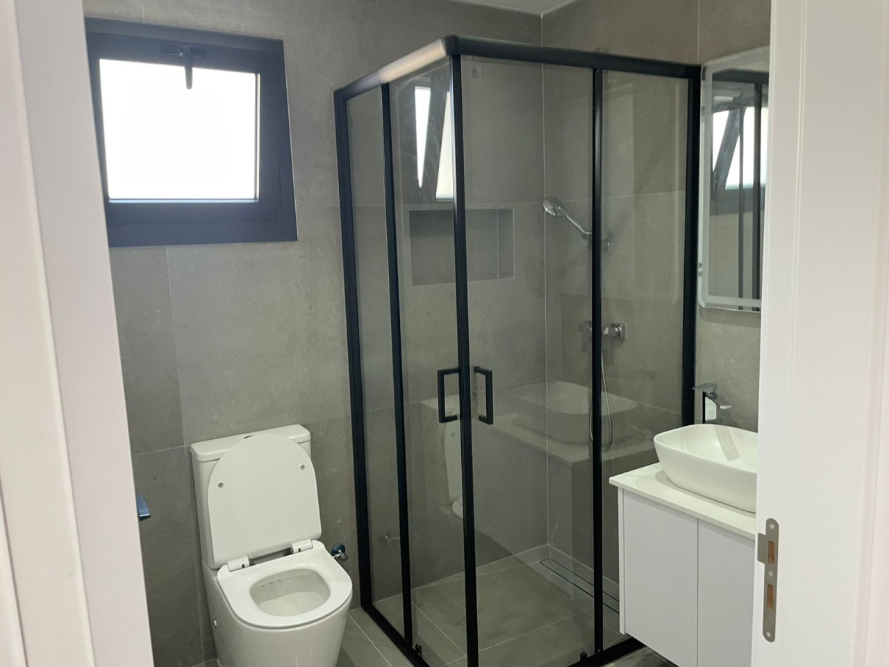 Apartment (Flat) in Agia Fyla, Limassol for Sale