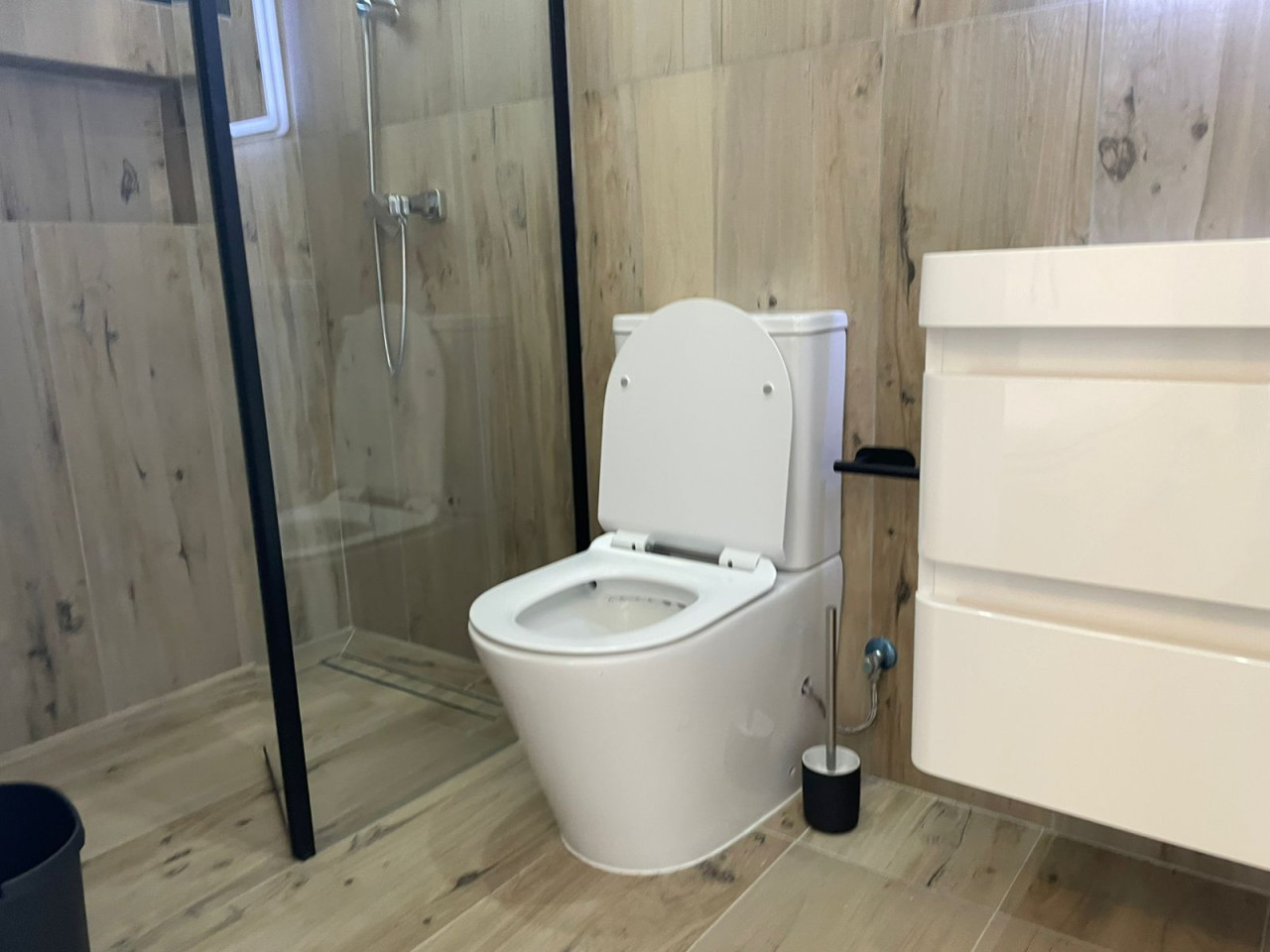 Apartment (Flat) in Agia Fyla, Limassol for Sale