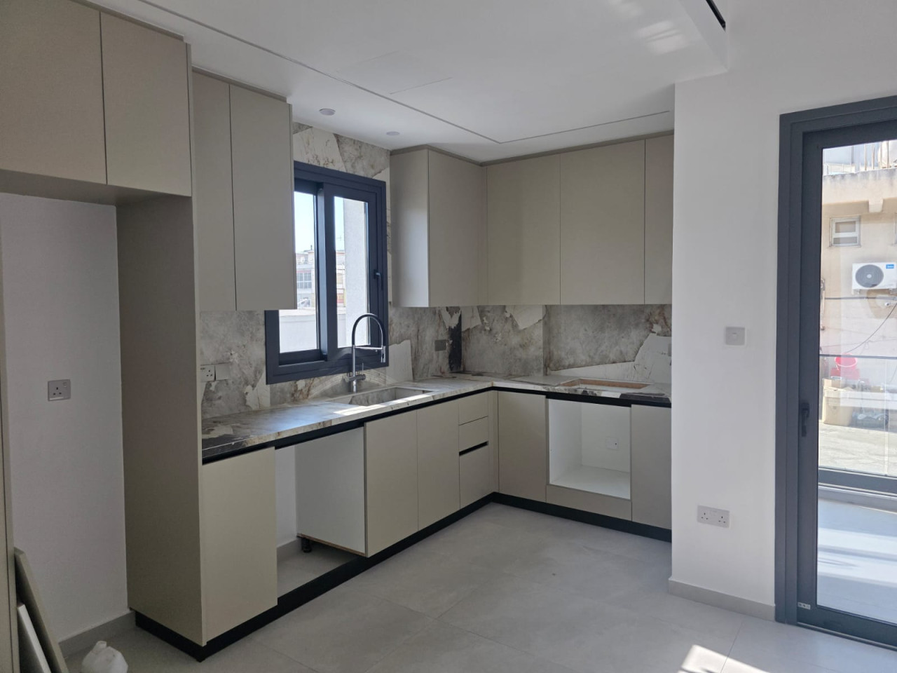Apartment (Flat) in Neapoli, Limassol for Sale