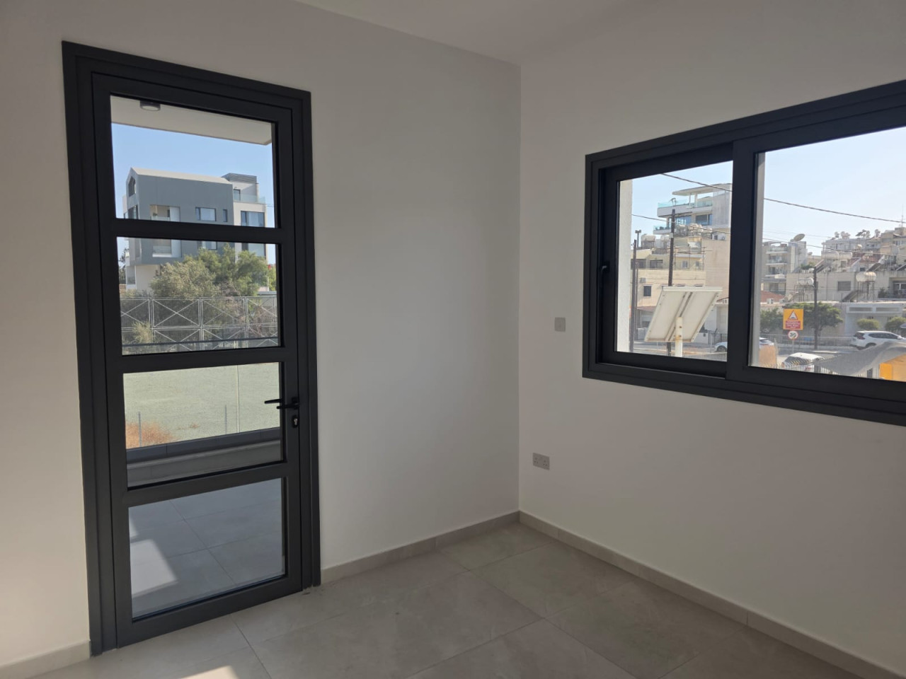 Apartment (Flat) in Neapoli, Limassol for Sale