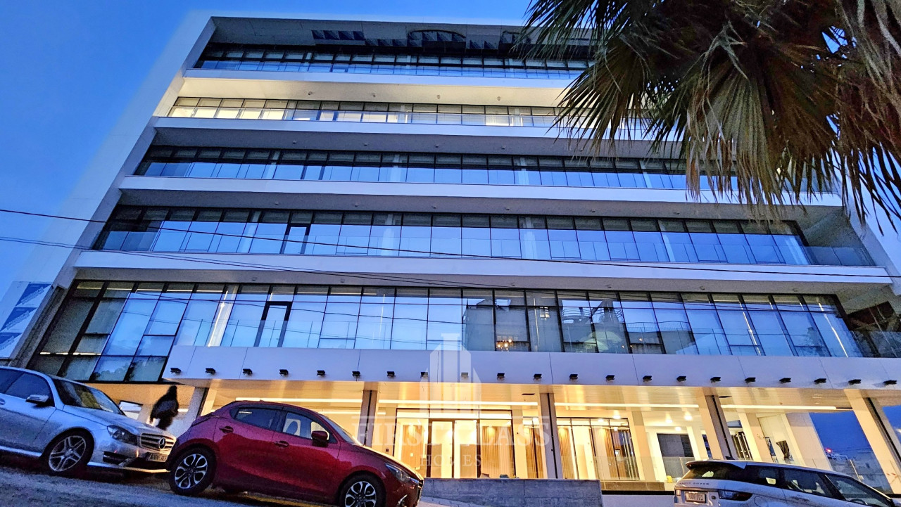 Commercial (Office) in Agia Fyla, Limassol for Sale