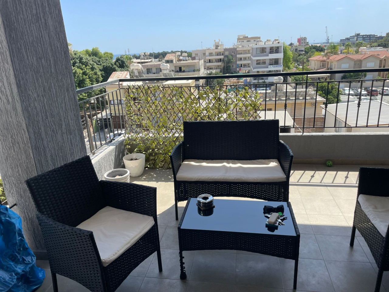 Apartment (Penthouse) in Omonoias, Limassol for Sale