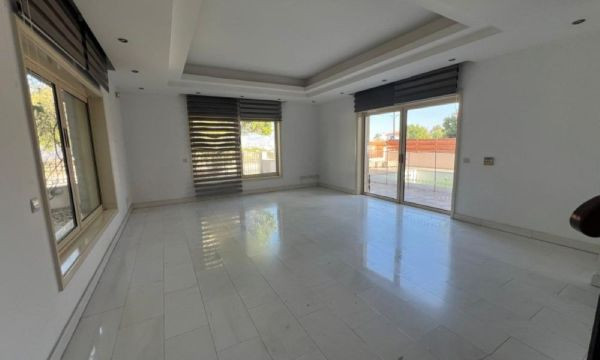 House (Detached) in Aglantzia, Nicosia for Sale