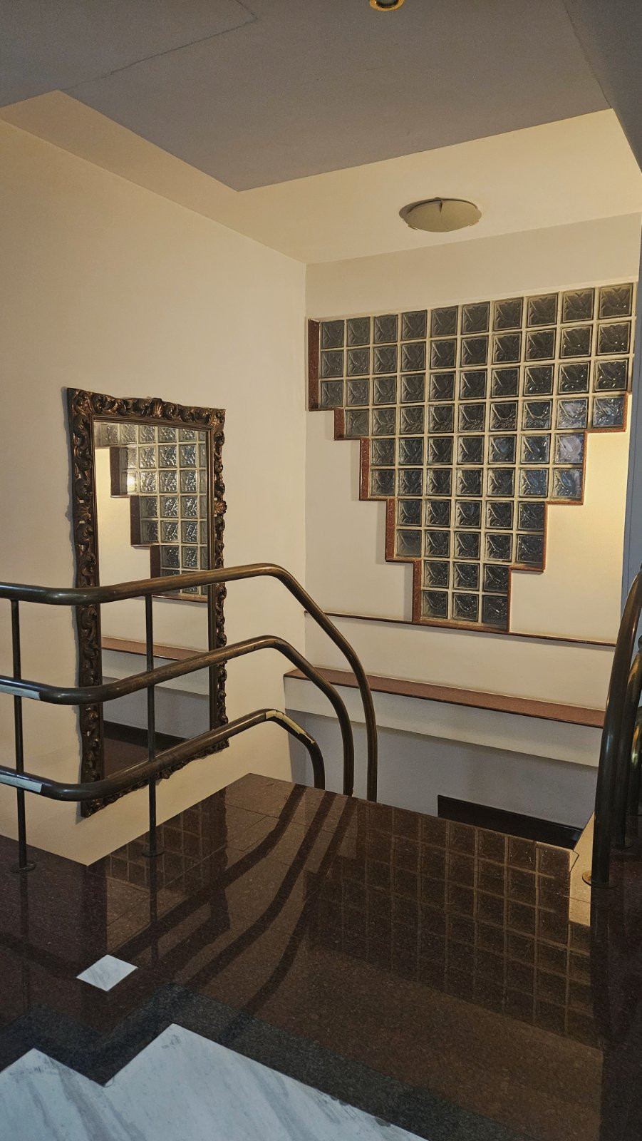 Apartment (Penthouse) in Polemidia (Kato), Limassol for Sale