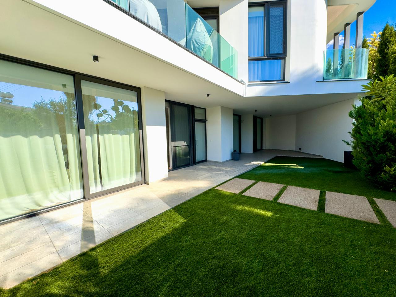 Apartment (Flat) in Green Area, Limassol for Sale