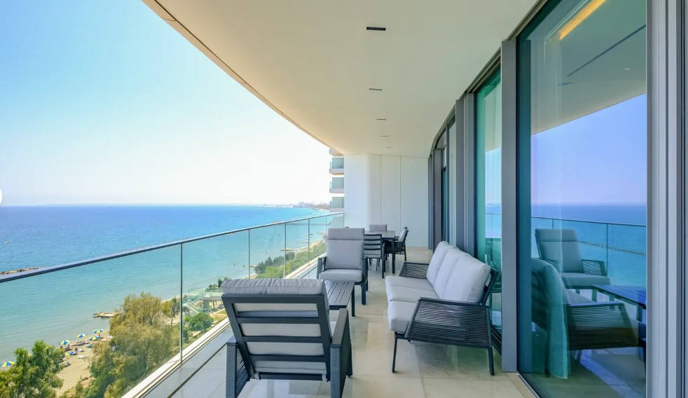 Apartment (Flat) in Neapoli, Limassol for Rent