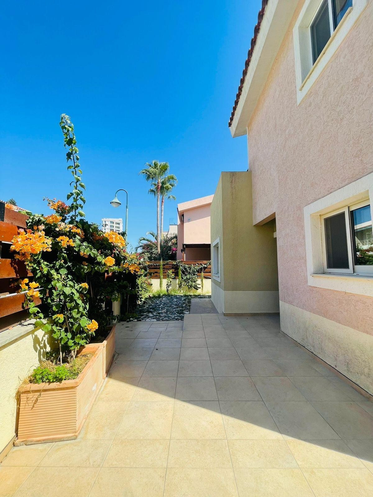 House (Detached) in Park Lane Area, Limassol for Rent