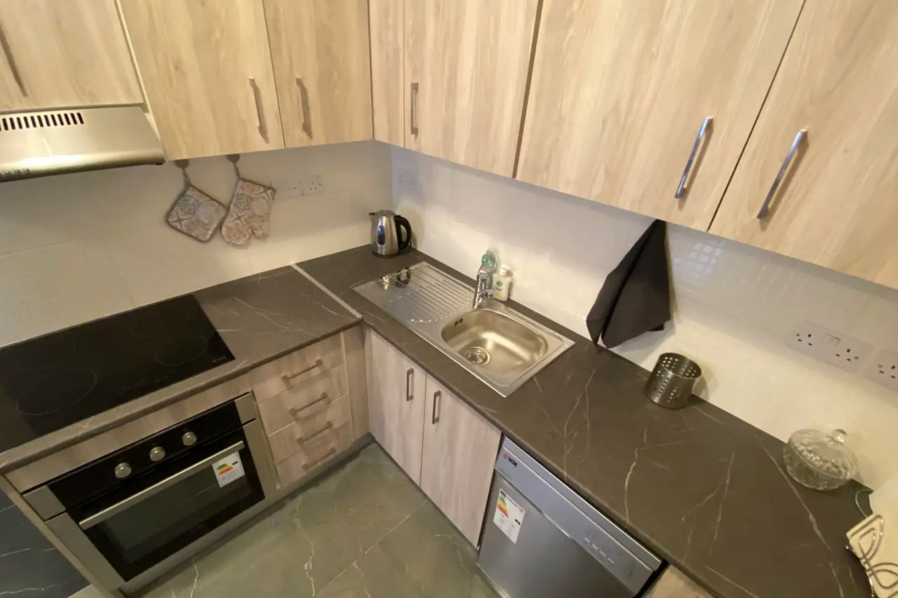 Apartment (Flat) in Neapoli, Limassol for Rent