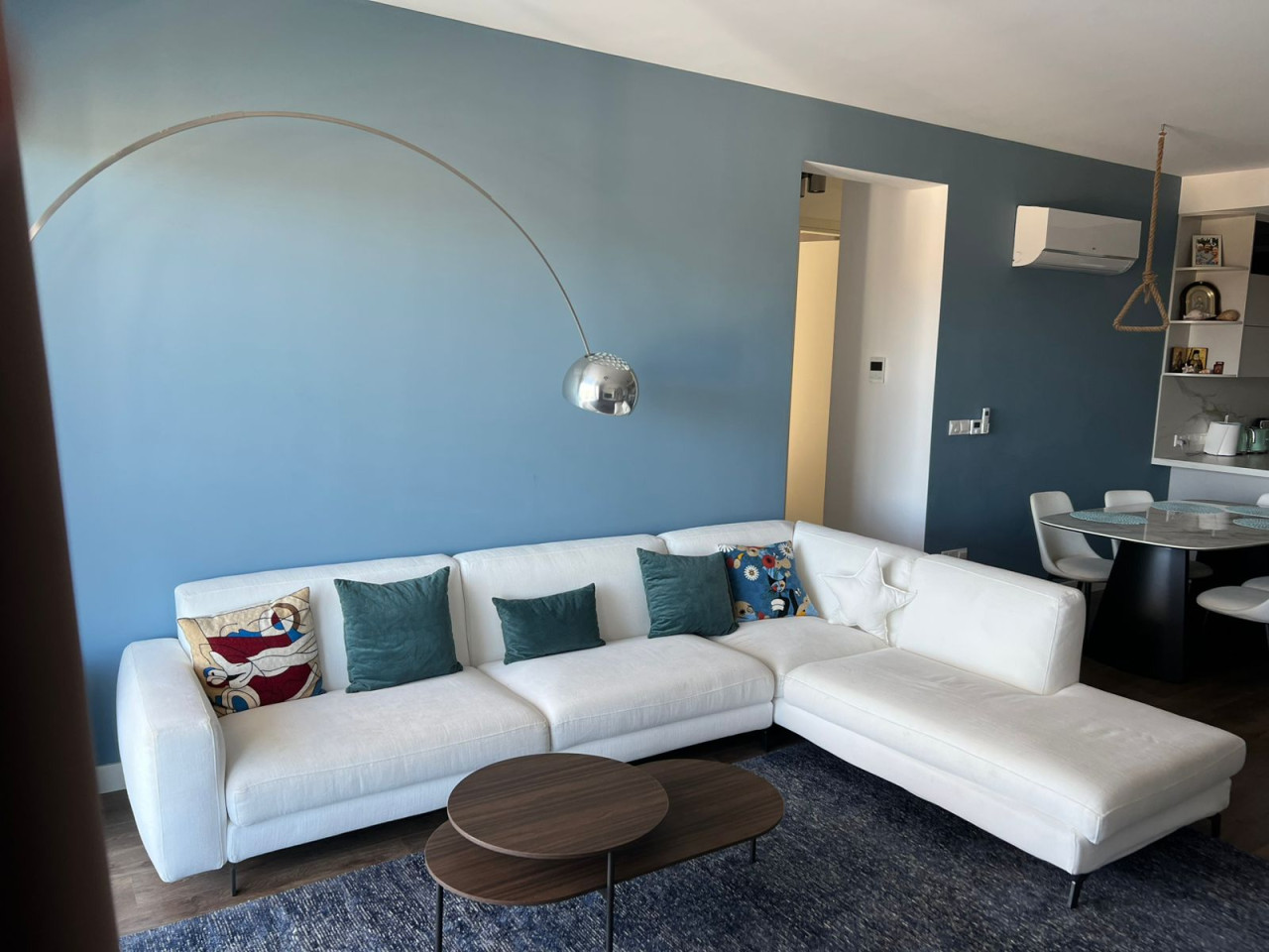Apartment (Penthouse) in Moutagiaka, Limassol for Sale