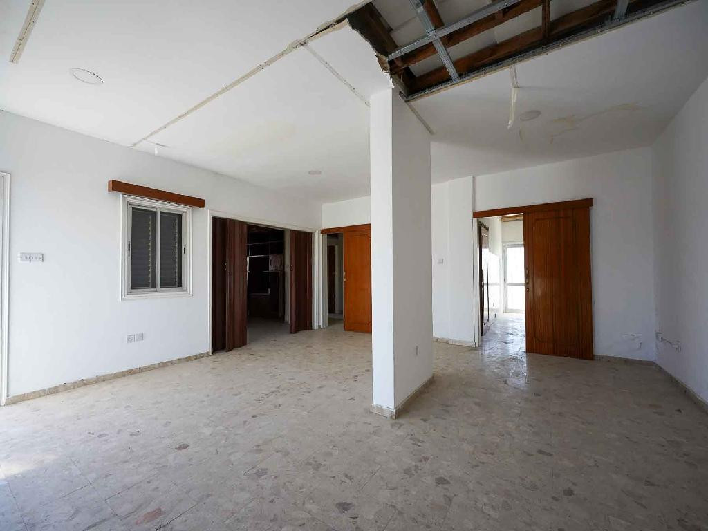 Apartment (Flat) in Agios Dometios, Nicosia for Sale