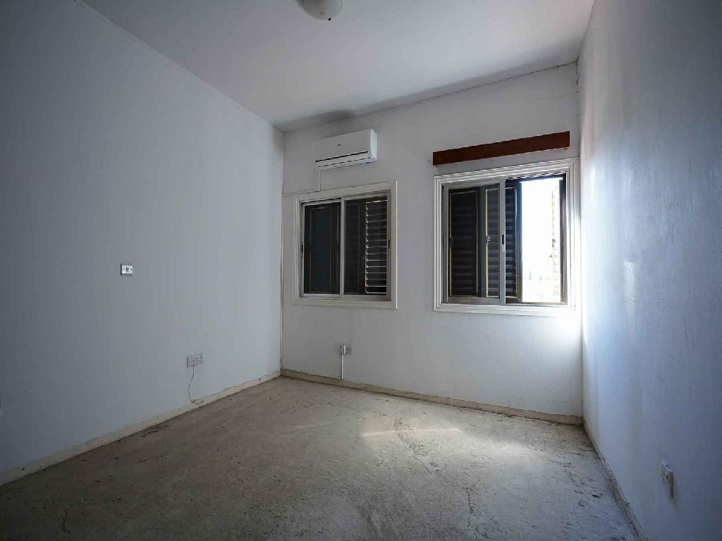 Apartment (Flat) in Agios Dometios, Nicosia for Sale