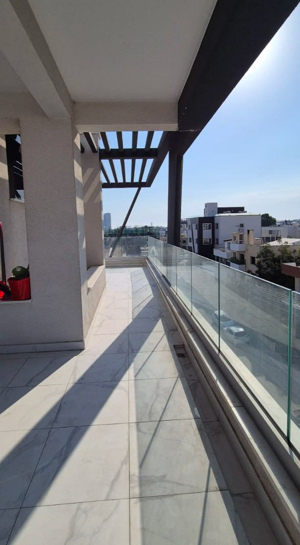 Apartment (Penthouse) in Potamos Germasoyias, Limassol for Rent