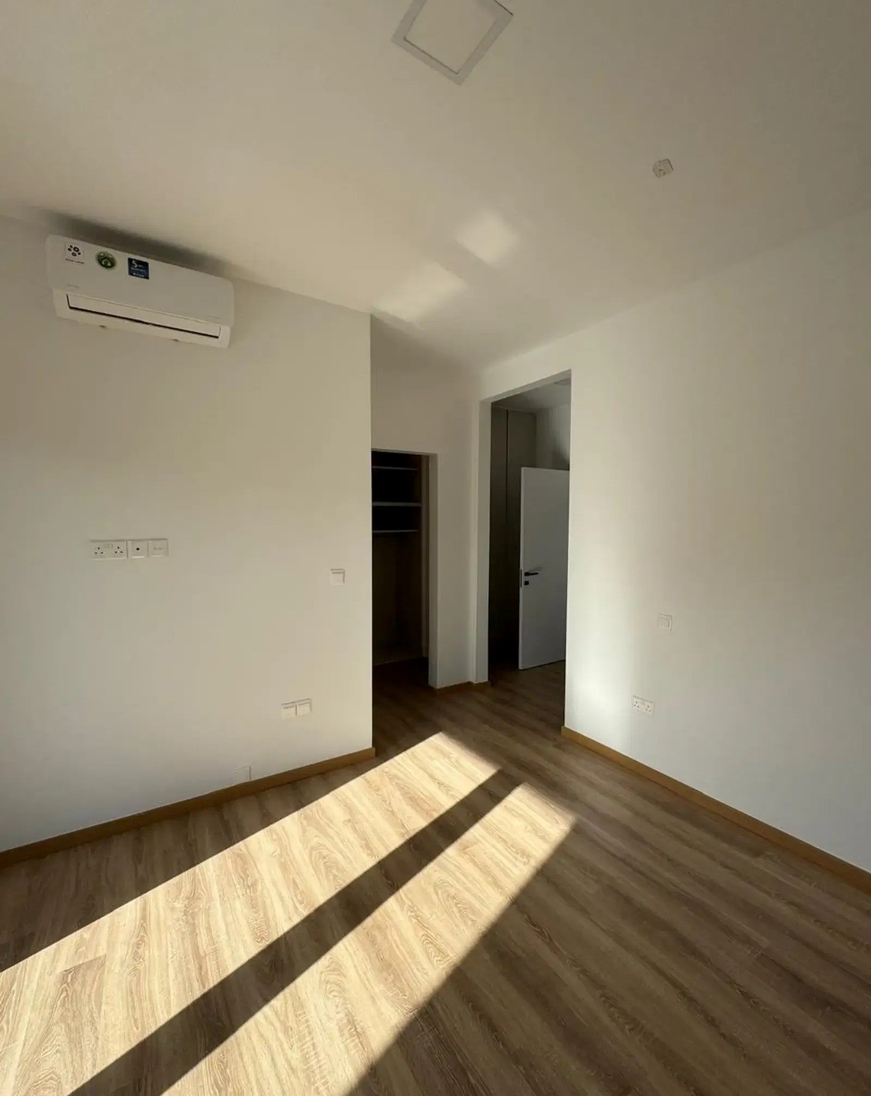House (Detached) in Agios Athanasios, Limassol for Rent