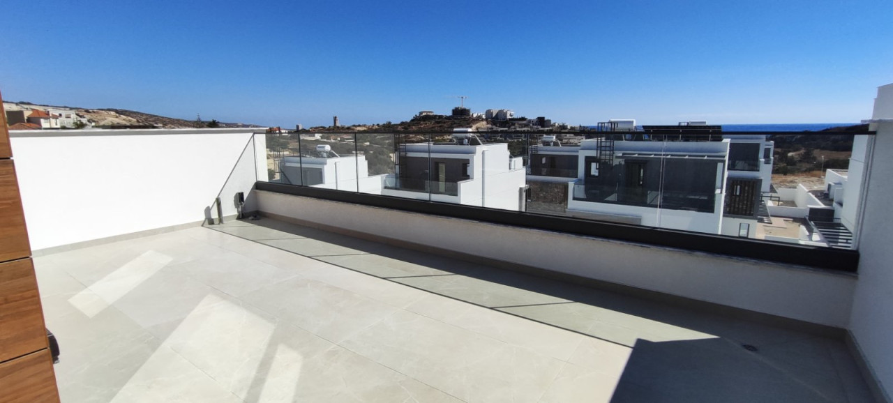 House (Detached) in Agios Tychonas, Limassol for Rent