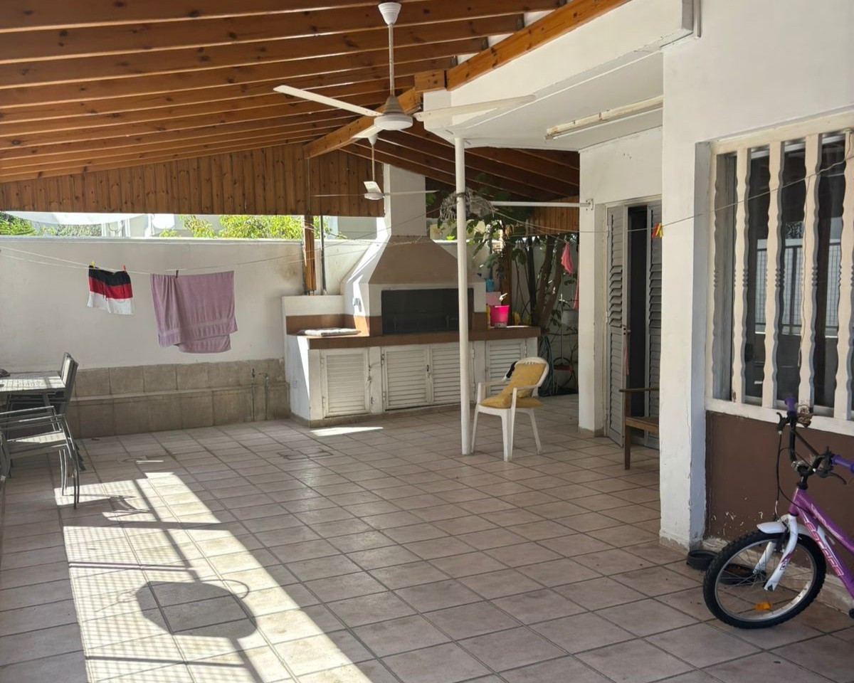 House (Semi detached) in Strovolos, Nicosia for Sale