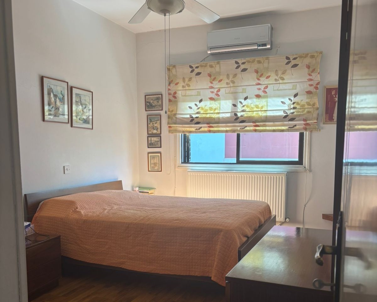 House (Semi detached) in Strovolos, Nicosia for Sale