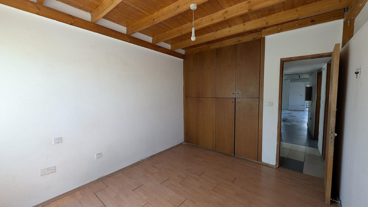 House (Semi detached) in Mesa Geitonia, Limassol for Sale