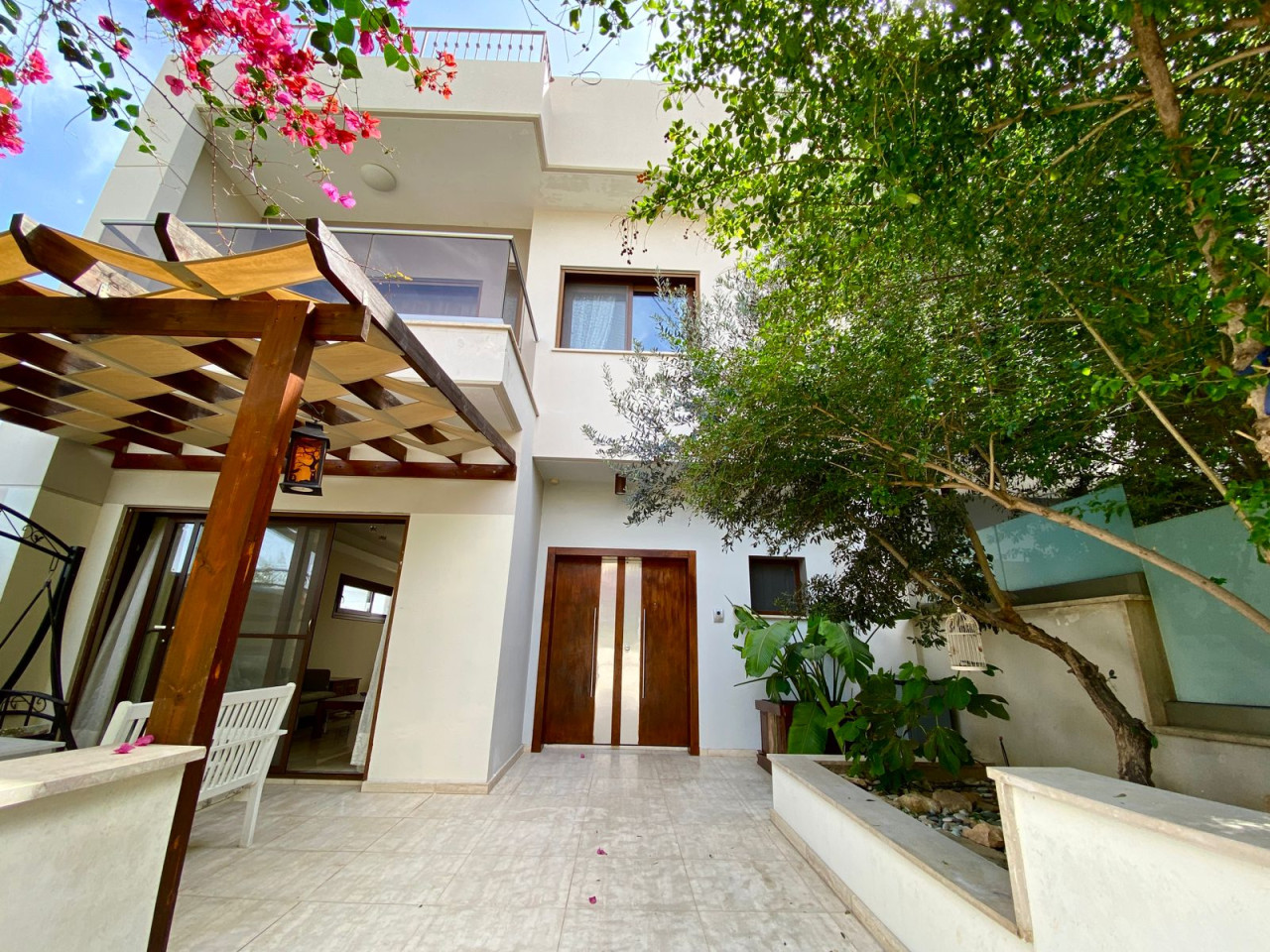 House (Semi detached) in Agios Athanasios, Limassol for Rent